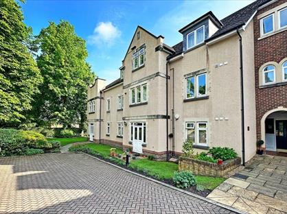 2 Bed Flat, Grove Lane, WA15