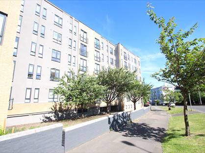 1 Bed Flat, Riverhill, ME16