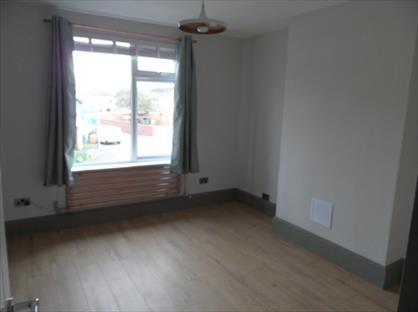 1 Bed Flat, Meadow Lane, LE11
