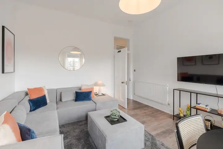 2 Bed Flat, Torrington Place, WC1E, N1 7GU photo 3
