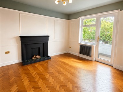 1 Bed Flat, Forest Croft, SE23