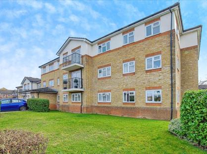 2 Bed Flat, Peregrine Gardens, CR0