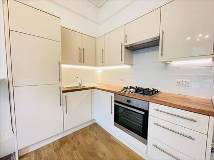2 Bed Flat, Archway Road, N6