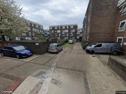 3 Bed Maisonette, Dewberry Street, E14