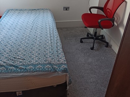 Room in a Shared Flat, North Street, RM1