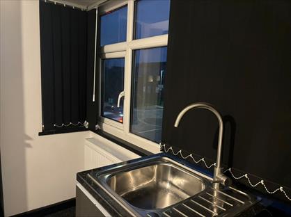 Studio Flat, Moston Lane, M9