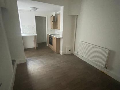 2 Bed Terraced House, Ash Grove, HU3