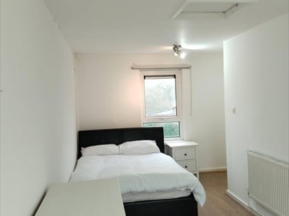 Room in a Shared House, Wand Street, LE4