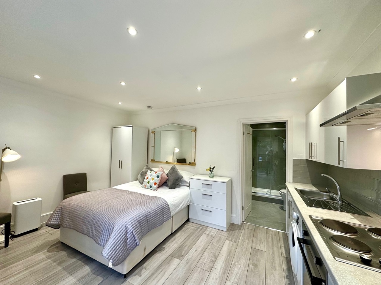 Studio Flat, Aberdare Gardens, NW6