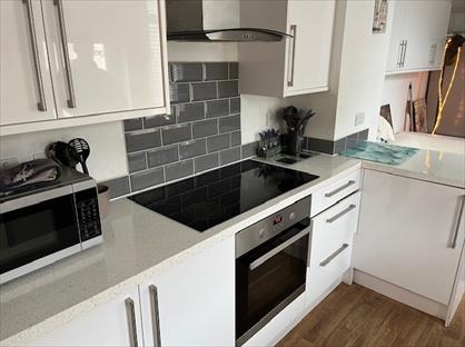 Room in a Shared House, Kingshill Road, SN1