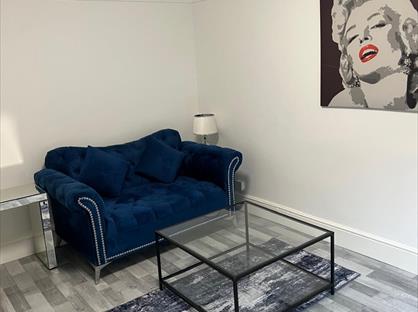 1 Bed Flat, Dorrick Court, SO15