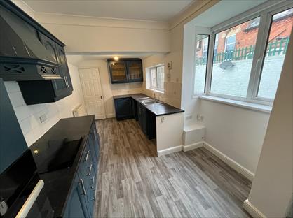 4 Bed Semi-Detached House, Ropery Road, DN21