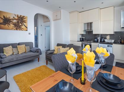 2 Bed Flat, Fernhead Road, W9