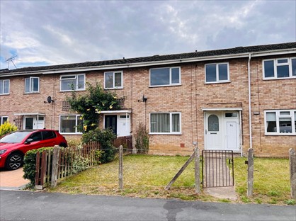 3 Bed Terraced House, Elizabeth Road, PE9