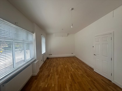1 Bed Flat, Woodford Road, E7
