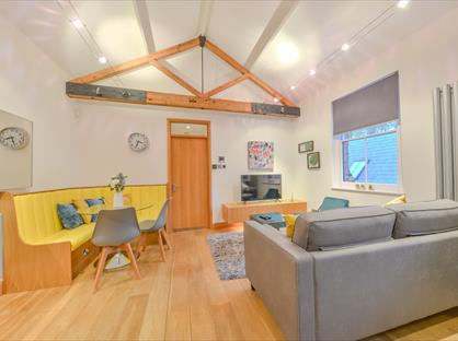 2 Bed Flat, St. Peters Mews, AL1