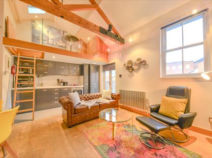 2 Bed Flat, St. Peters Mews, AL1
