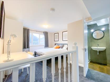 Room in a Shared House, Abbey Road, CR0