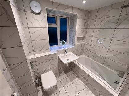 Room in a Shared House, Newcastle Street, M15