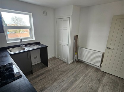 1 Bed Flat, Seafield Road, CH62