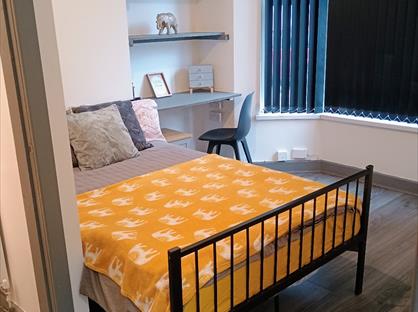 Room in a Shared House, Chiswell Street, L7
