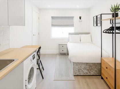 Studio Flat, Ashcombe Gardens, HA8