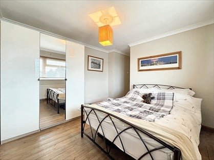 3 Bed Semi-Detached House, Rogers Close, BS39