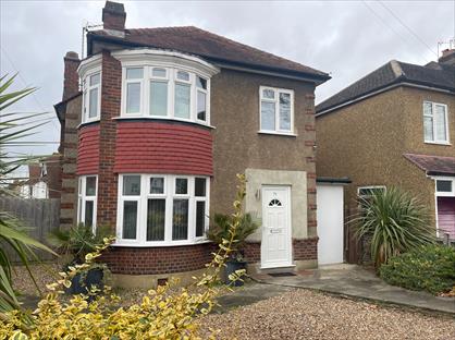 3 Bed Detached House, Demesne Road, SM6