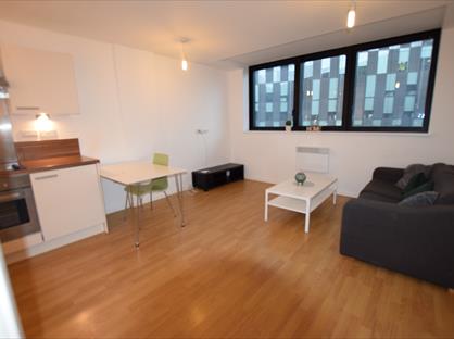 1 Bed Flat, Mann Island, L3