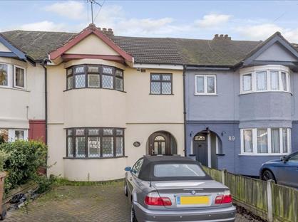 4 Bed Terraced House, New Road, E4