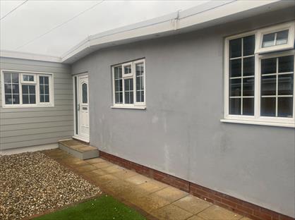 3 Bed Detached House, Cranfield.. Park Cottage, SS12