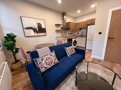 1 Bed Flat, The Headrow, LS1