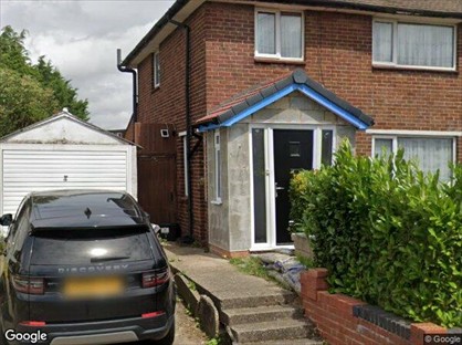 3 Bed Semi-Detached House, Petten Grove, BR5