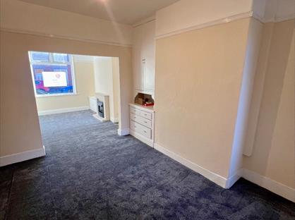 3 Bed Terraced House, Nelson Street, LA14