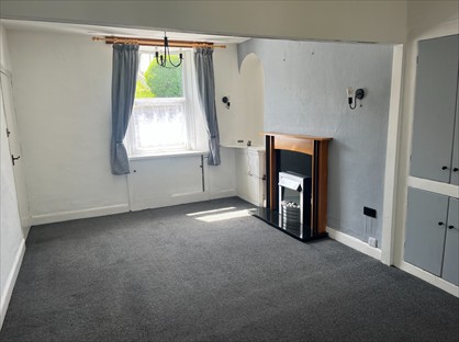 3 Bed Terraced House, Windermere Road, LA9
