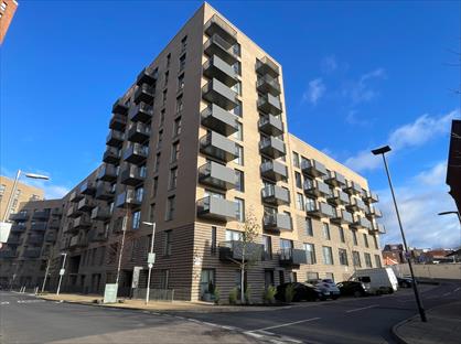 1 Bed Flat, Shearwater Drive, NW9