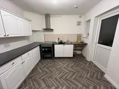 3 Bed Terraced House, Lavender Rise, UB7