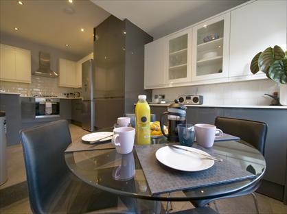 3 Bed Flat, Mountfield Road, N3