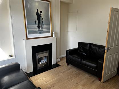 3 Bed Terraced House, Fisher Street, NG7