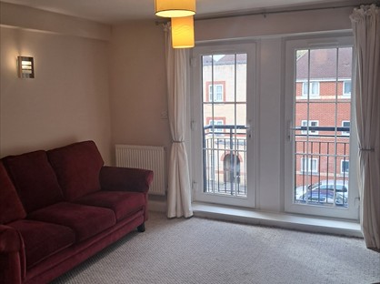 1 Bed Flat, Perham House, SO15