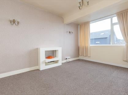 2 Bed Flat, Coronation Street, FY1