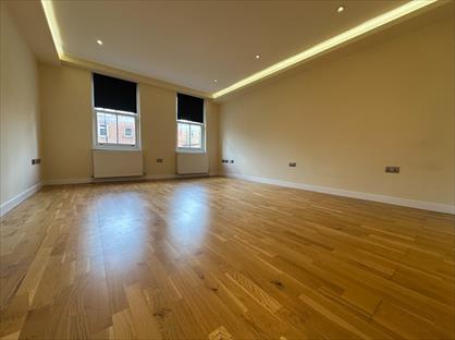 1 Bed Flat, Kingsland Road, E2