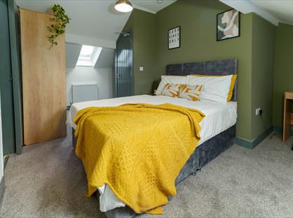 Room in a Shared House, Orford Green, WA2