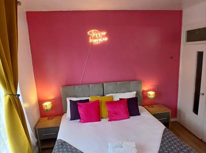 Studio Flat, Dewsbury Road, LS11