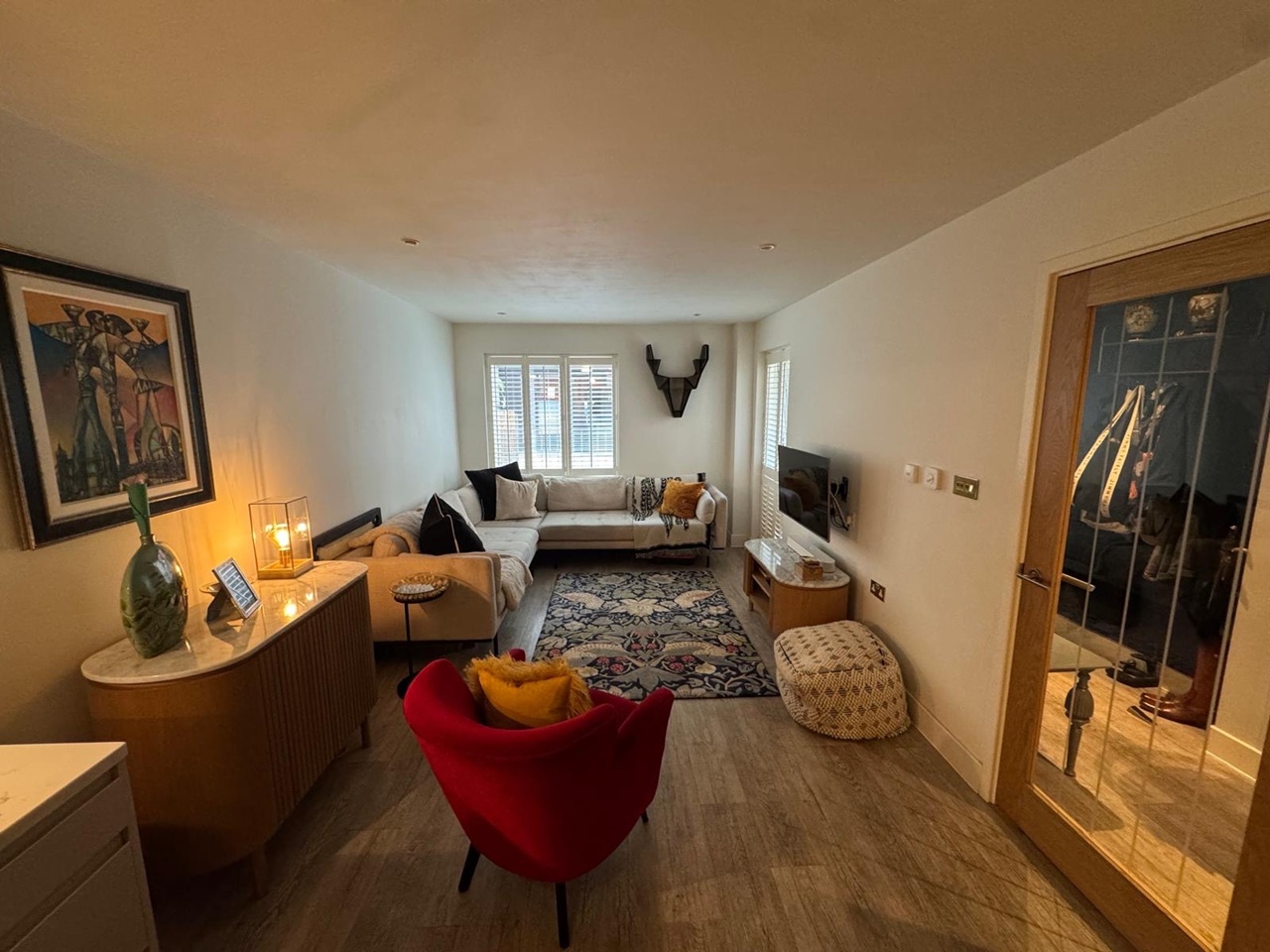3 Bed Flat, Parker Building, SE16 photo 2
