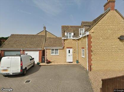 Room in a Shared House, Blunsdon Road, SN25