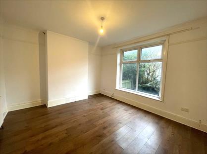 2 Bed Semi-Detached House, Sufton Street, HD2