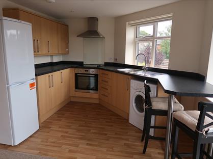 1 Bed Flat, Richmond Court, BH8
