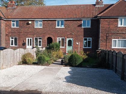 2 Bed Terraced House, Curson Terrace, YO8