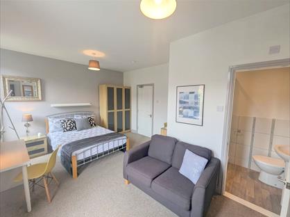 Room in a Shared House, Summerfield Crescent, B16